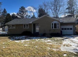 112 Veteran Hill Rd, Horseheads, NY 14845