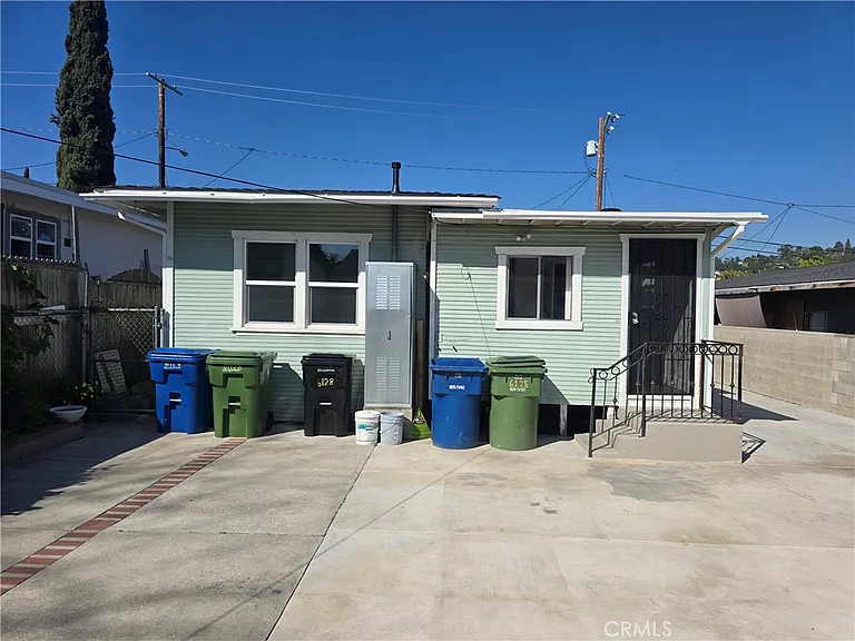 6126 Springvale Dr — Photo 5