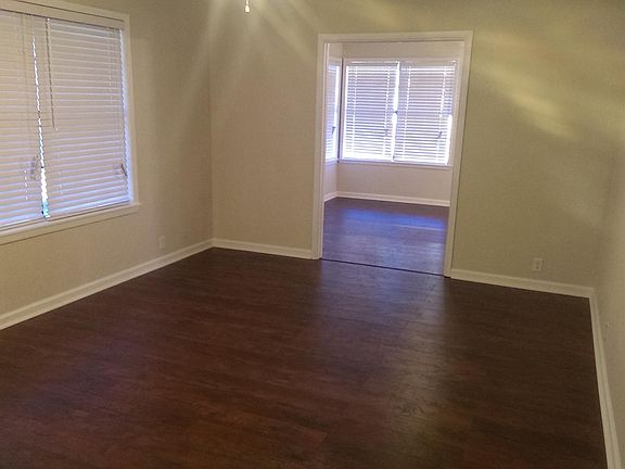 5th image of 1302 Belmont St