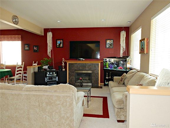 5th image of 436 Tremont Ave