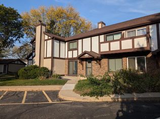 2936 Coho St, Madison, WI 53713