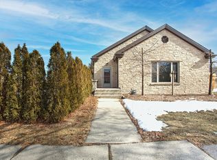 2127 S 17th St, Sheboygan, WI 53081