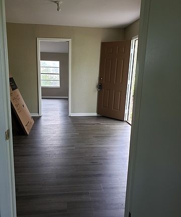 3rd image of 133 Pena Ln