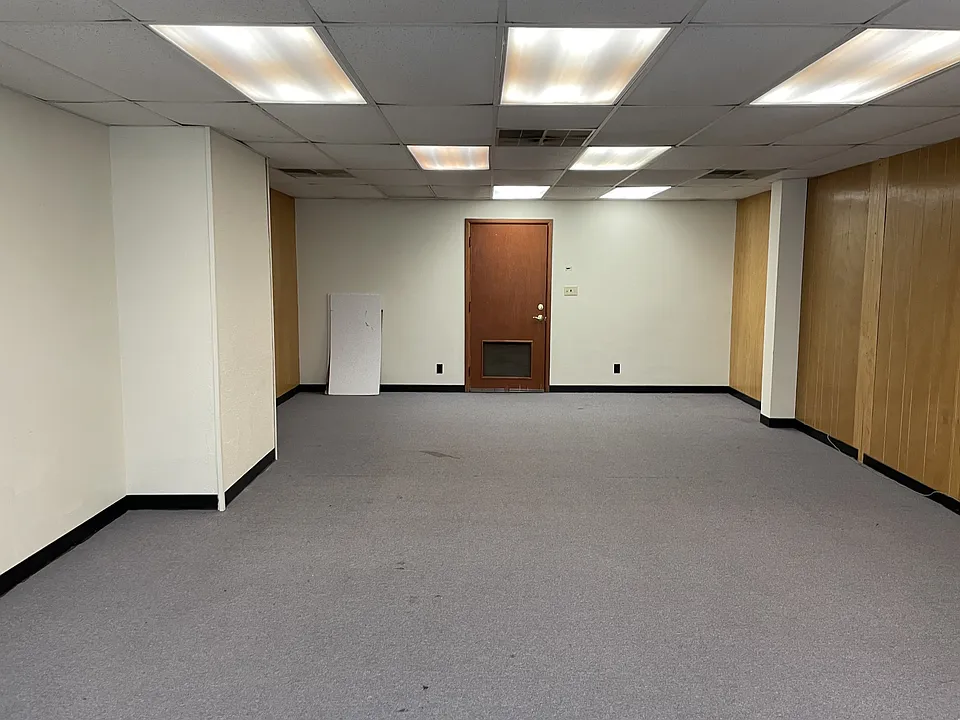 524 Main St #206