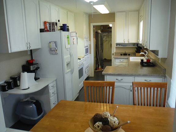 Breakfast Nook in Kitchen