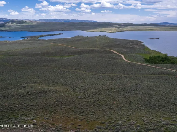 N Shore Rd, Boulder, WY 82923