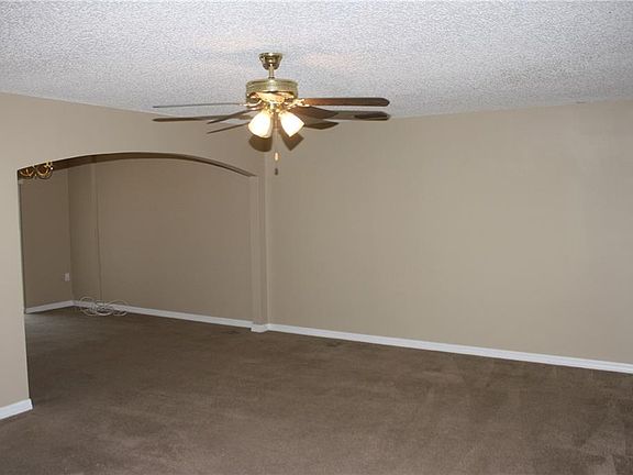 4th image of 4716 Ashburn Square Dr