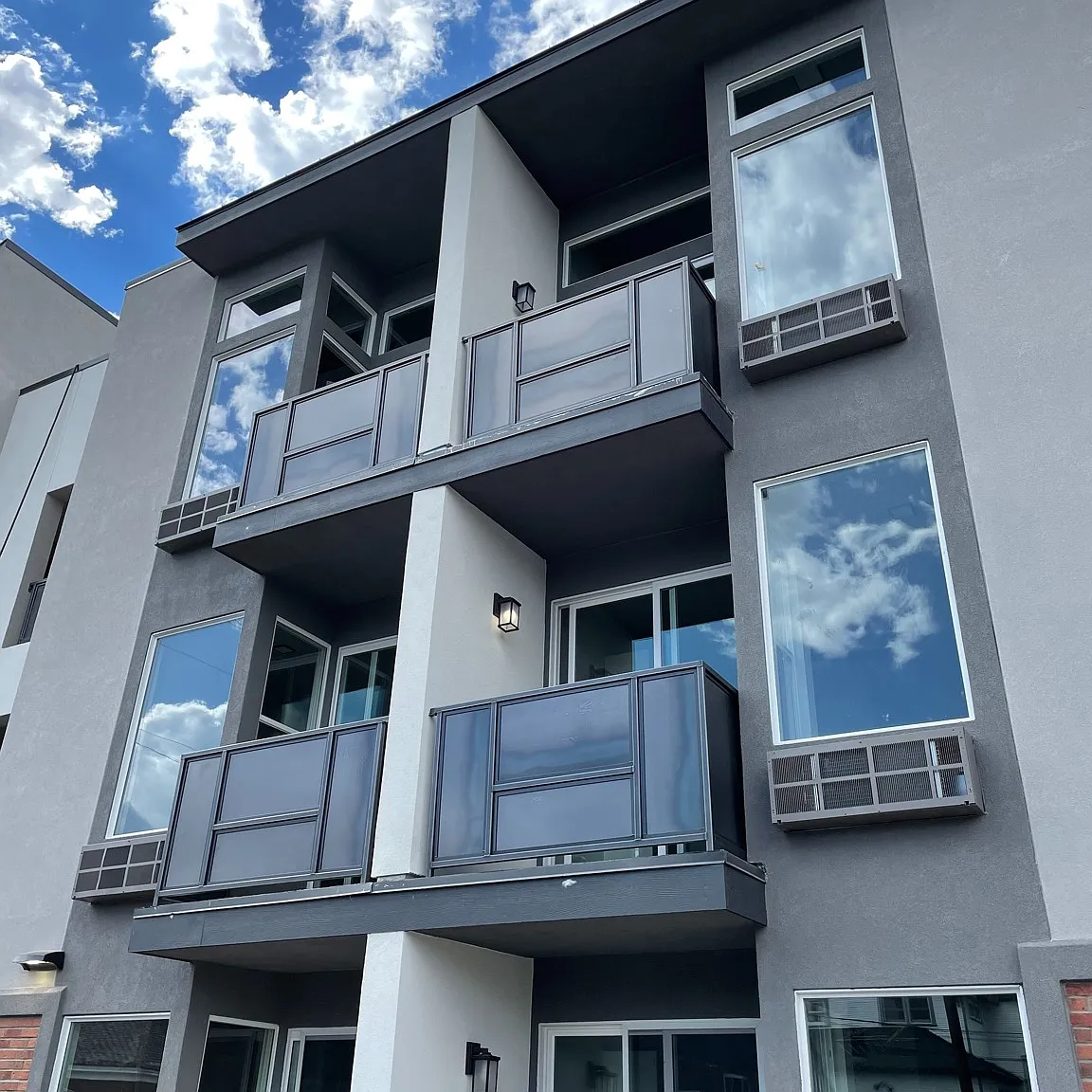 Cal Ave — Photo 1