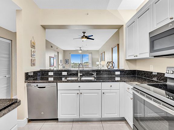 5th image of 7735 Yardley Drive #406
