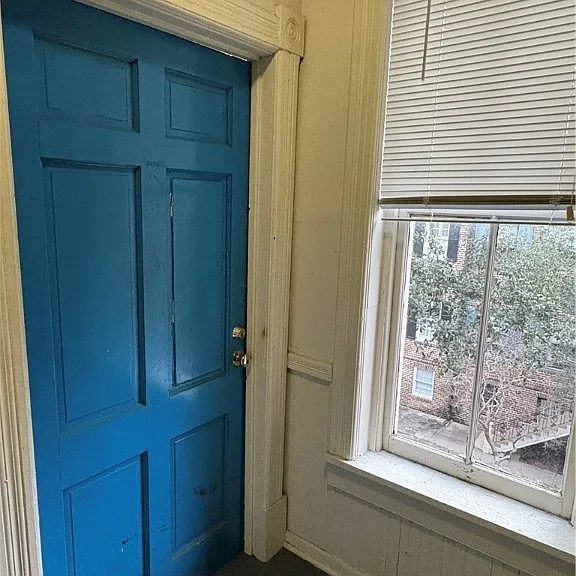 219 E Taylor St #C — Photo 1
