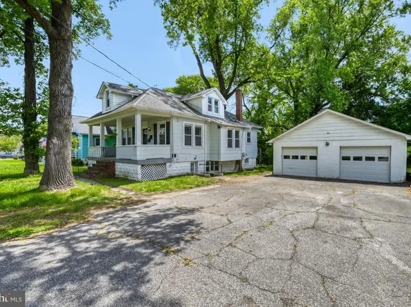 1 Eugenia Ave, Glen Burnie, MD 21061