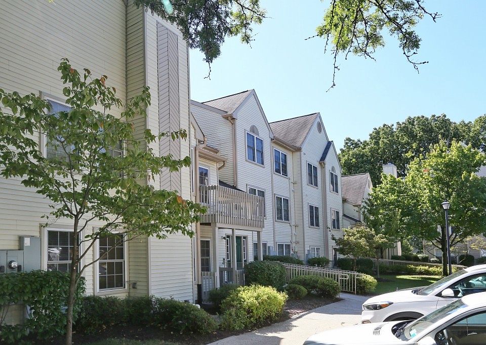 15 Evergreen Dr Clifton NJ Zillow