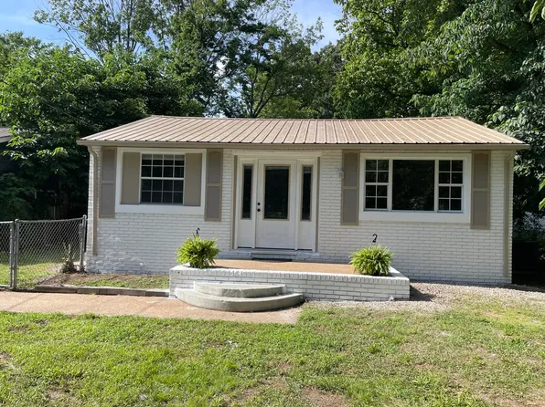 302 Stancil Rd, Rossville, GA 30741