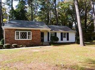 724 Worsham Rd, North Chesterfield, VA 23235