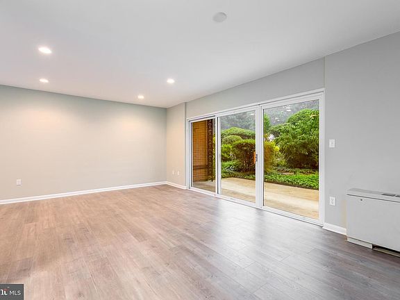 5th image of 3535 Chevy Chase Lake Dr APT 108