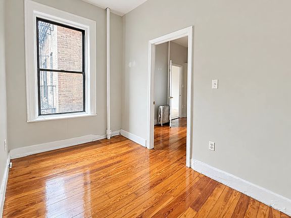 2nd image of 232 Meserole St #15