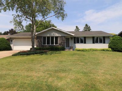 1528 Royal Oaks Drive, Janesville, WI, 53548