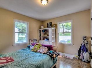 8120 Oak St, Kansas City, MO 64114