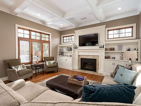 5th image of 2164 Heritage Ln