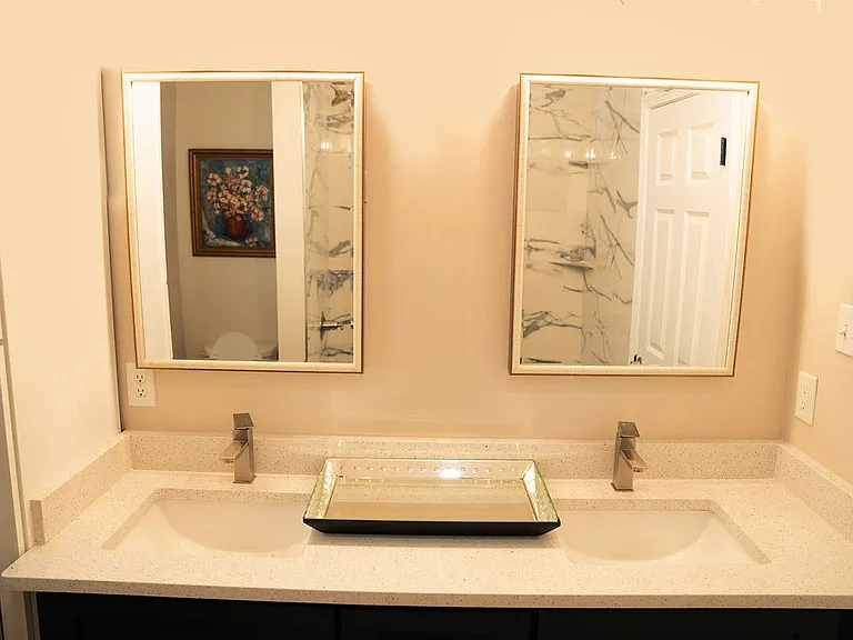 2721 Iberville St #2B — Photo 4