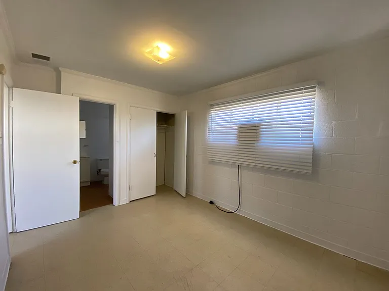 1460 Alamo St — Photo 11