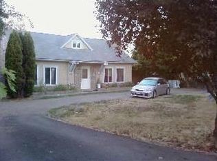 1704 W Main St, Medford, OR 97501