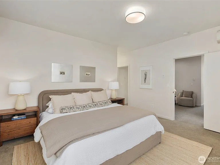 6735A Alonzo Ave NW — Photo 11