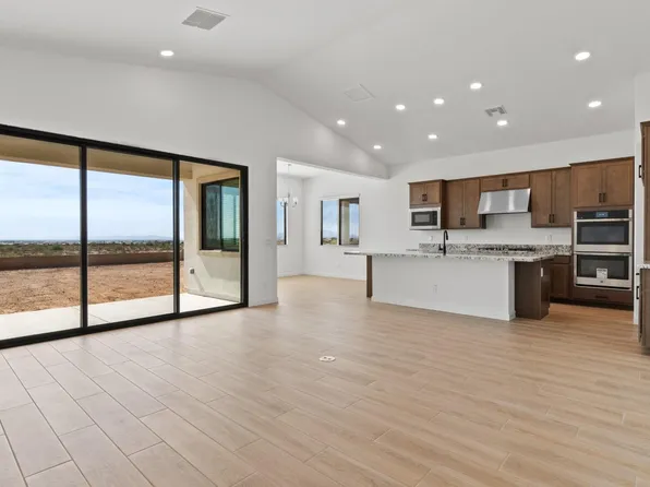 6223 N Sunrise Lane, Buckeye, AZ 85396