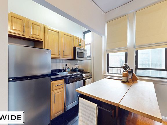 4th image of 234 W 13th St APT 48