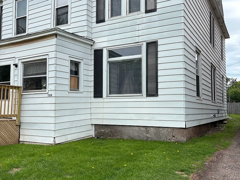 Two floors side by side duplex