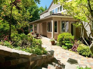 221 SW Moonridge Pl, Portland, OR 97225