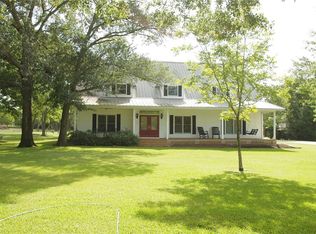 609 Piney Creek Rd, Bellville, TX 77418