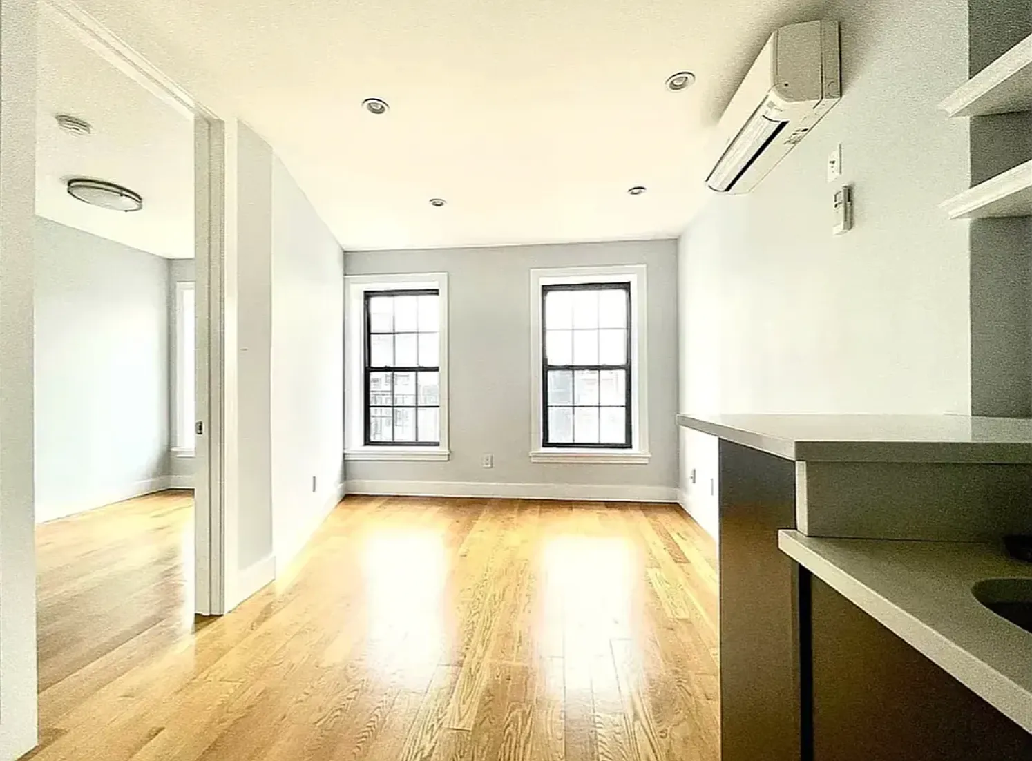 11A Spencer Place — Photo 3