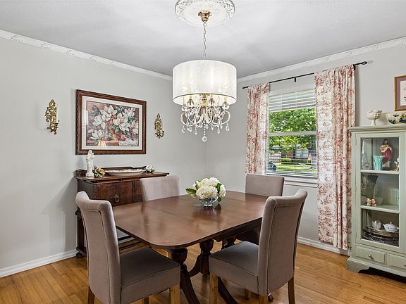 4th image of 8446 Sweetwood Dr