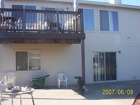 Dinning Deck New Redwood, 3 Bedroom, 1 full Bath and Family Room Lower Level