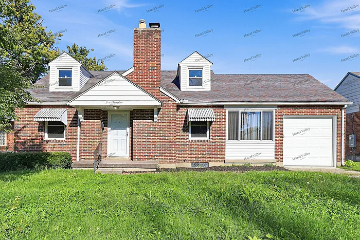 1221 Irving Ave