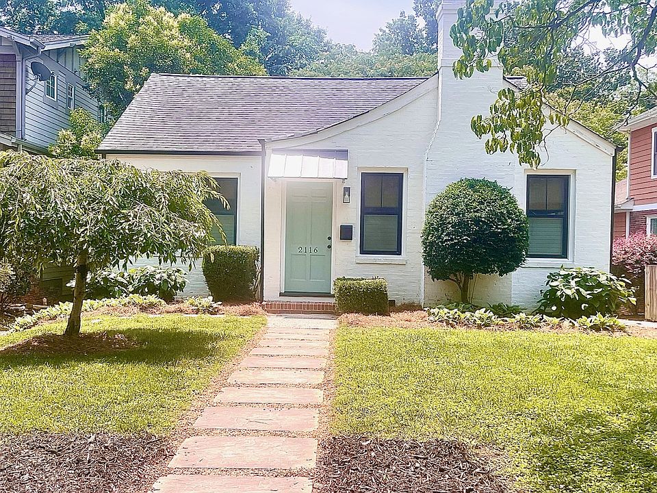 2116 Lombardy Circle