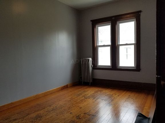 3rd image of 14 Warner St #2