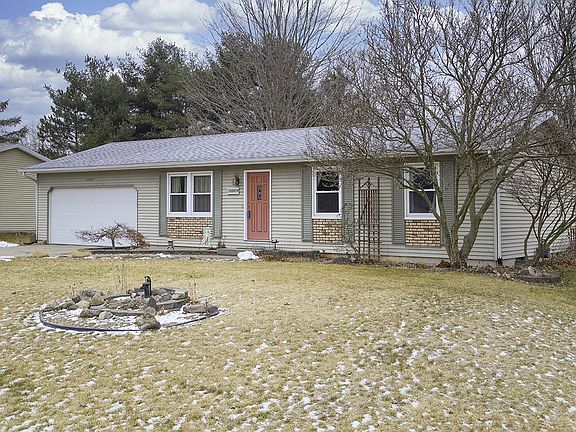 2nd image of 22219 Hanover Dr