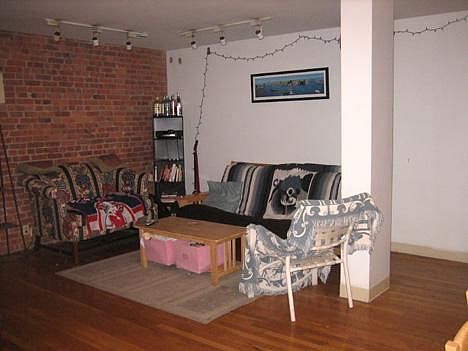 2nd image of 87 Gainsborough St APT 208F