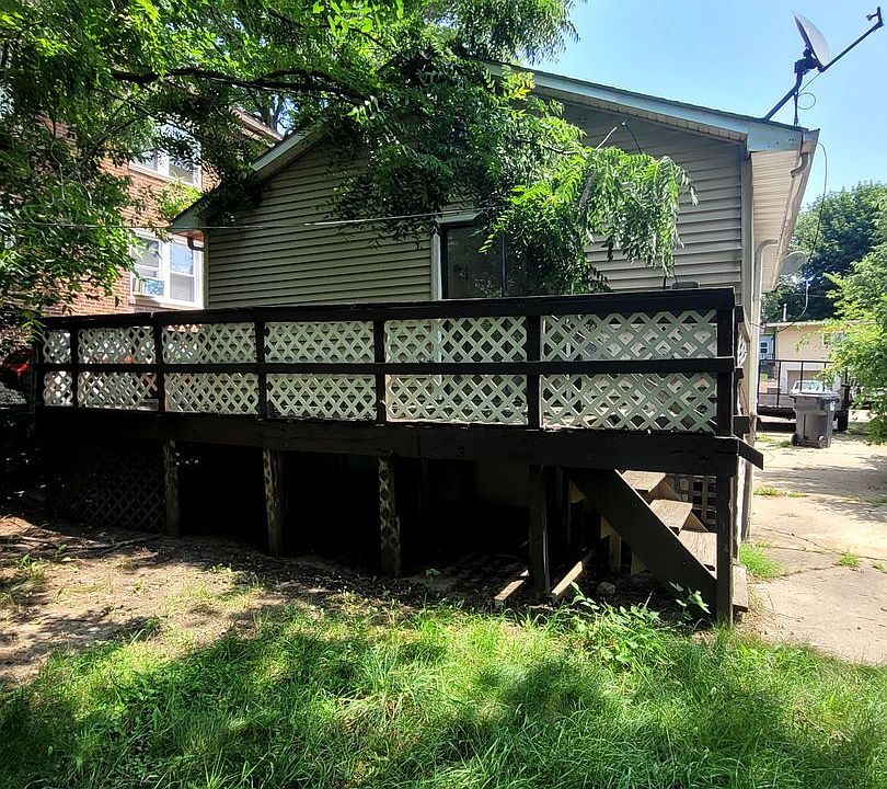 1st image of 759 Saint Clair St