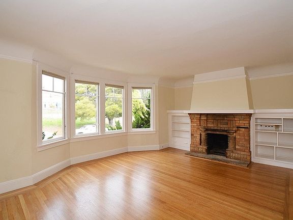 2nd image of 2559 20th Ave