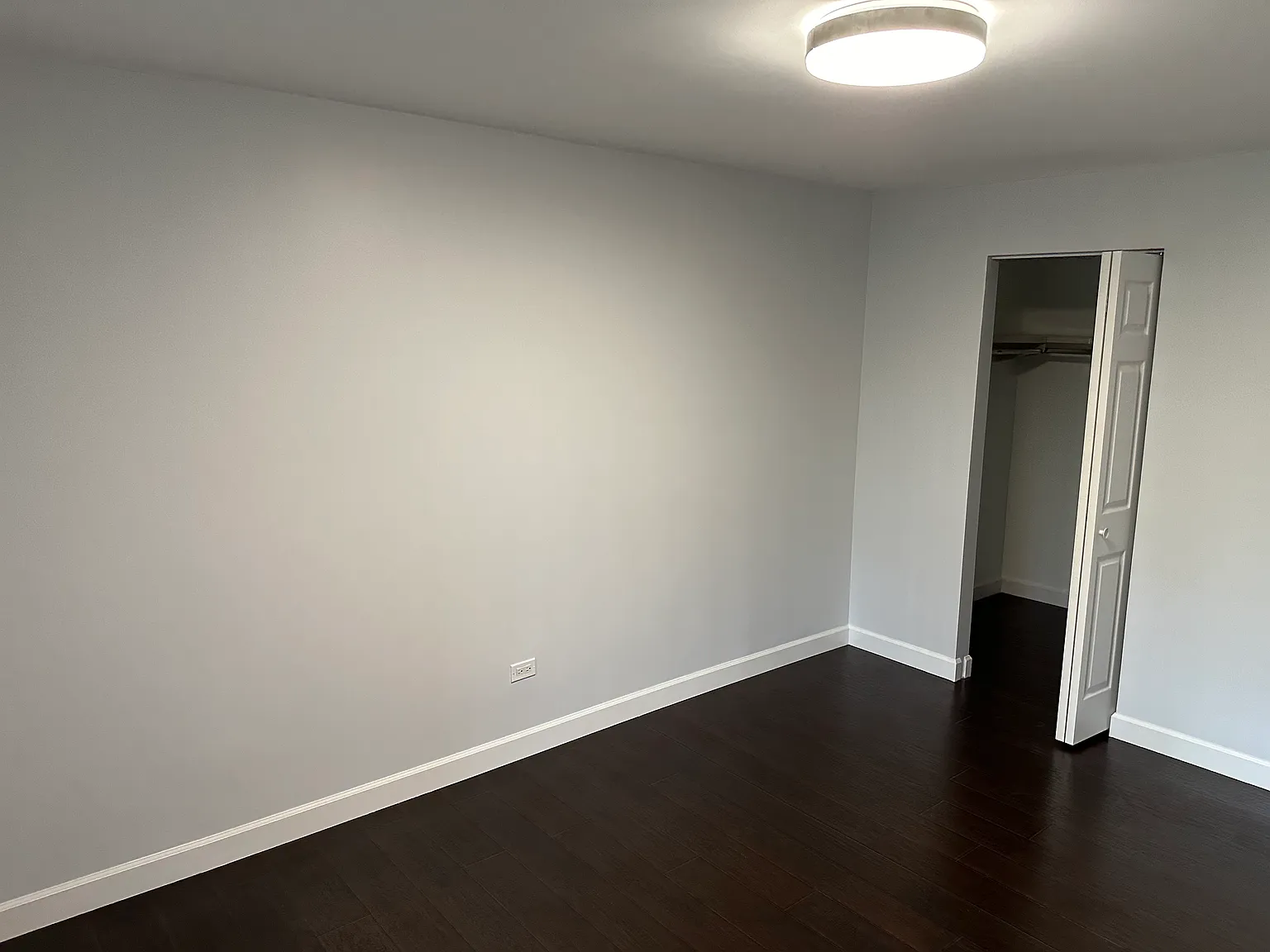2 bed, $1,900 — Photo 3