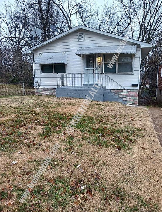 1st image of 7015 Florence Pl