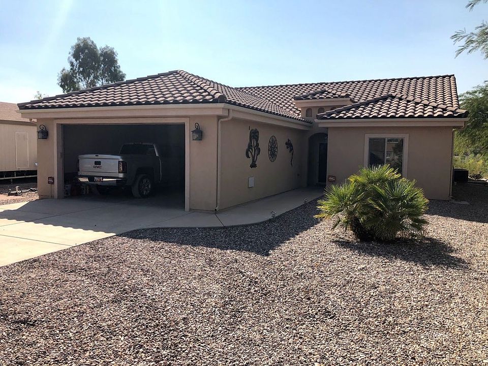 1st image of 3126 E Phoenix Blvd