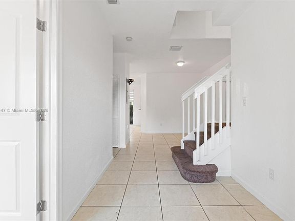 3rd image of 1406 SE 26th Ct #311