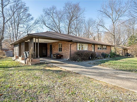 2nd image of 96 Forest Drive