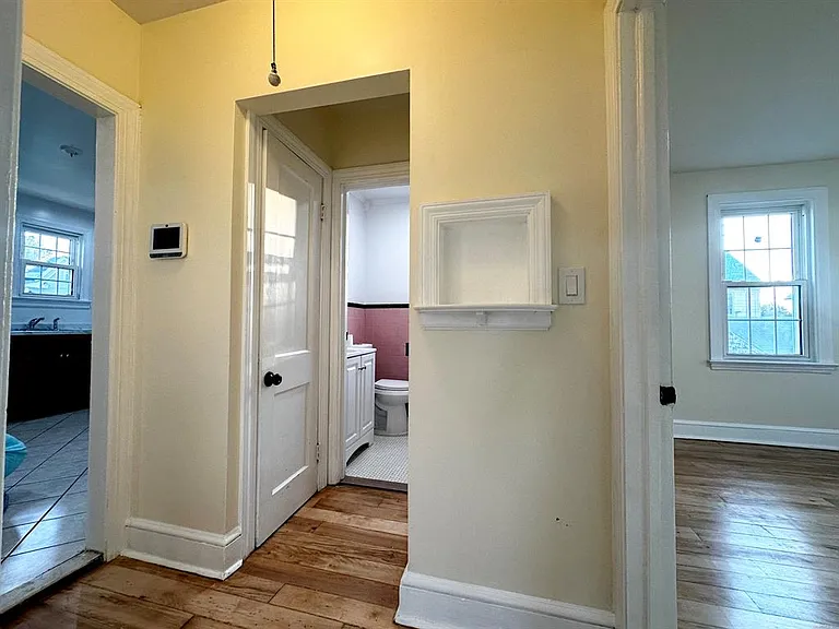 339 Thompson St #1 — Photo 28