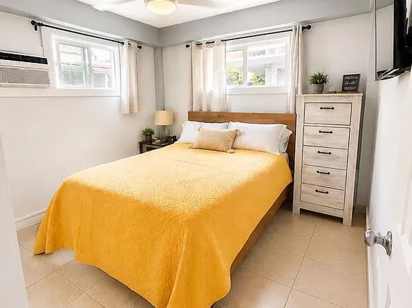 410 Nahua St APT 407, Honolulu, HI 96815