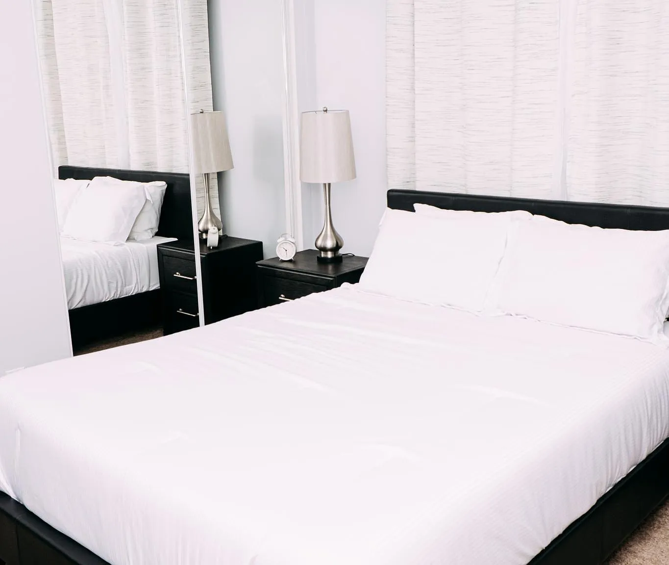 2 bed, 769 sqft, $6,000 — Photo 3